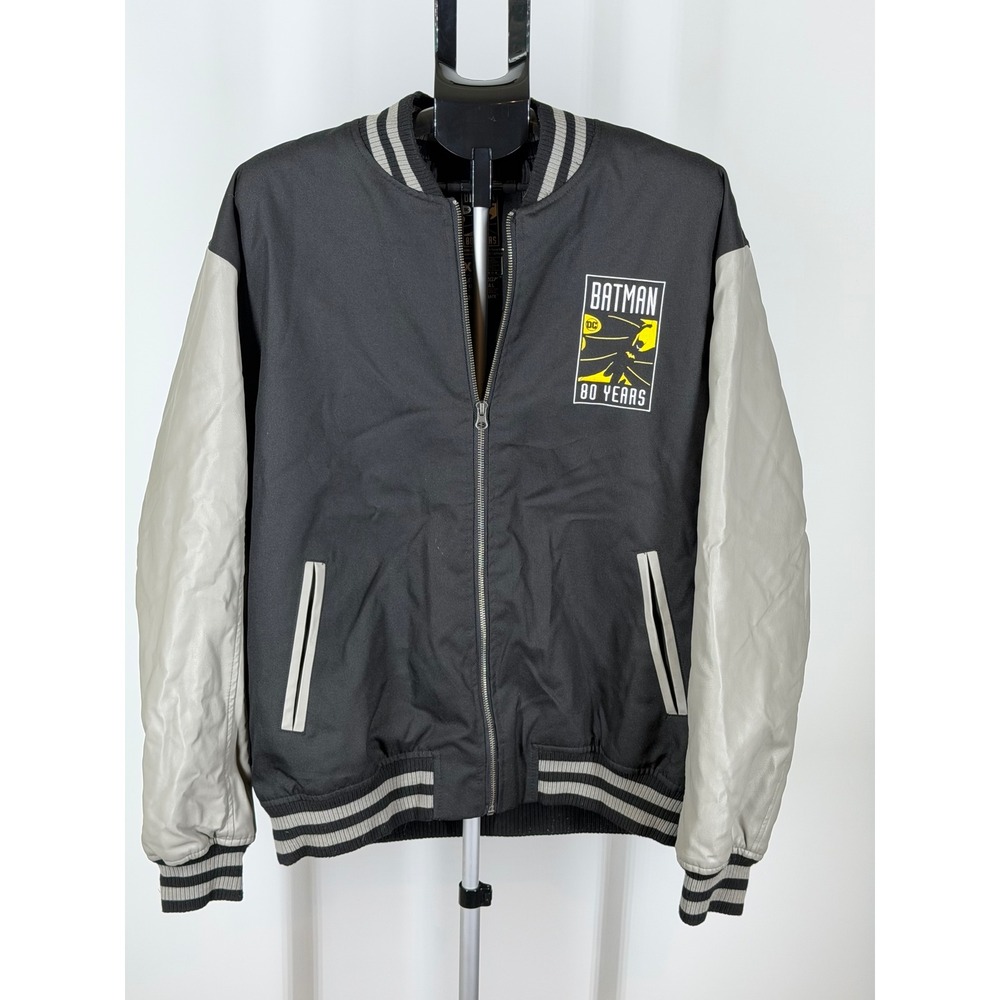 Loot Crate Batman 80 Years Varsity Bomber Jacket Mens XL Black Gray Faux Leather